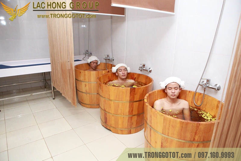 bồn tắm gỗ spa