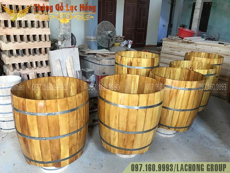 bồn tắm gỗ gi&aacute; rẻ
