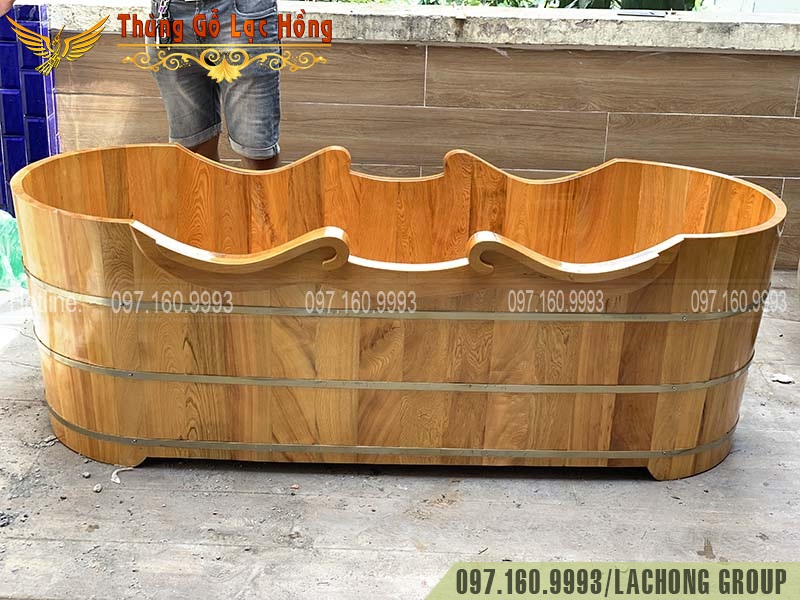 c&oacute; n&ecirc;n d&ugrave;ng bồn tắm gỗ