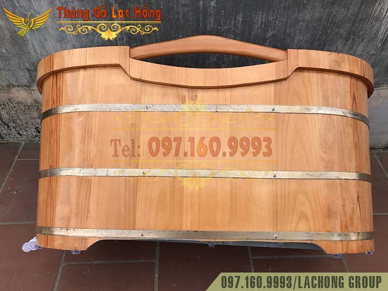th&ugrave;ng tắm gỗ th&ocirc;ng