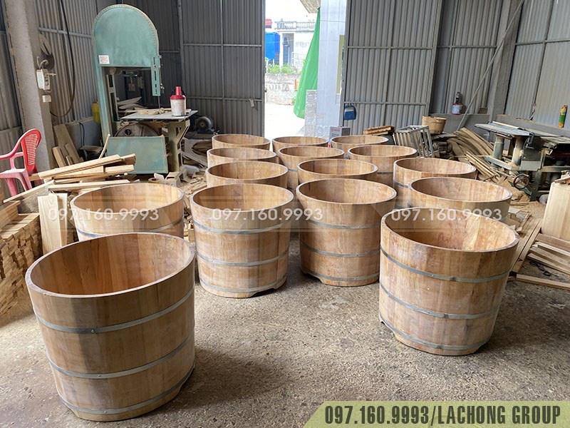 bồn tắm gỗ gi&aacute; bao nhi&ecirc;u