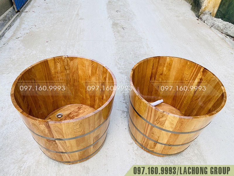 th&ugrave;ng tắm gỗ pơ mu