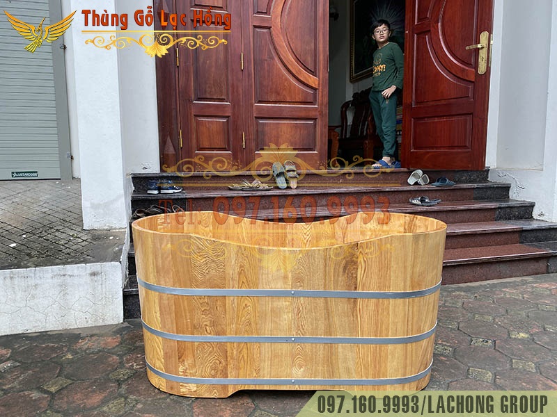 b&aacute;n bồn tắm gỗ tại H&agrave; Nội