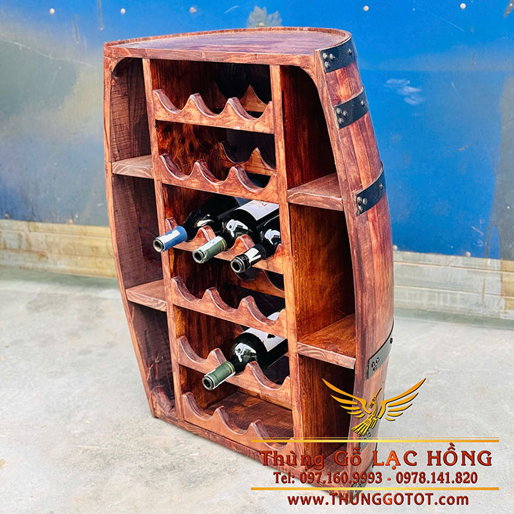 th&ugrave;ng gỗ trang tr&iacute; bar