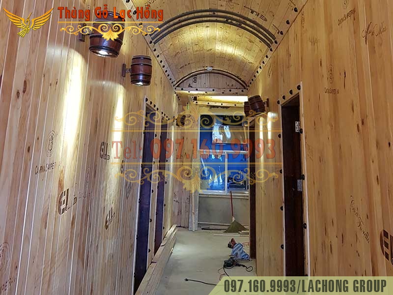 trống rượu vang làm đèn