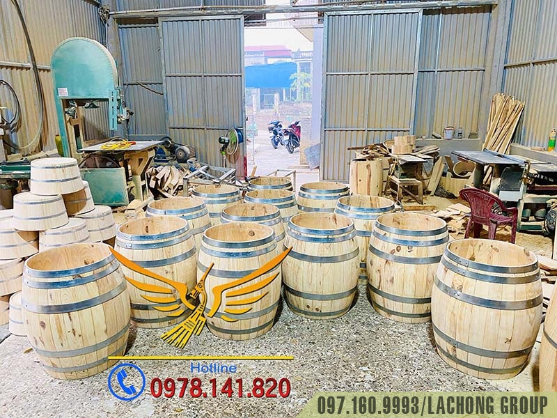 xưởng th&ugrave;ng gỗ sồi