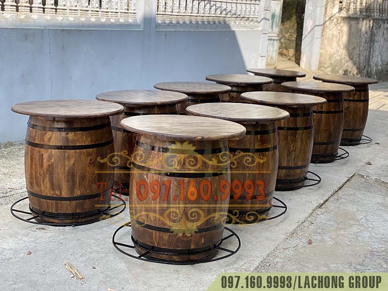 th&ugrave;ng gỗ b&agrave;y chai rượu