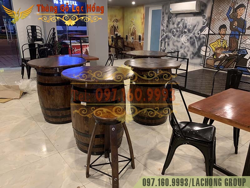 th&ugrave;ng gỗ sồi trang tr&iacute;