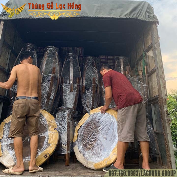 th&ugrave;ng rượu trang tr&iacute; đ&agrave; nẵng