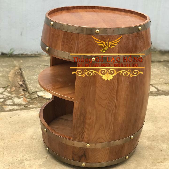 th&ugrave;ng rượu trang tr&iacute;