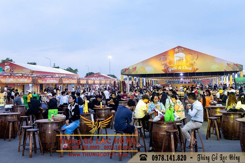 b&agrave;n ghế sự kiện