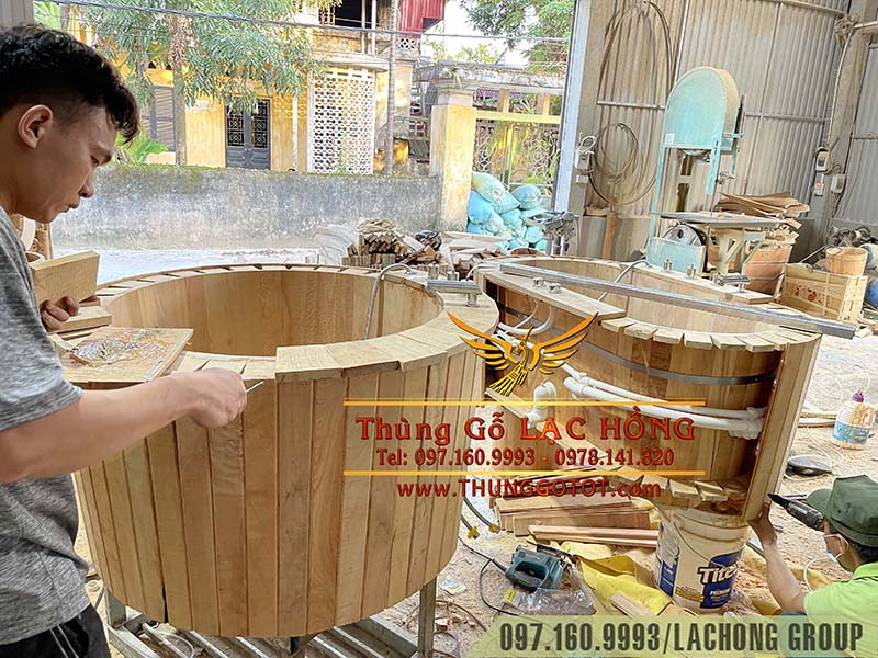 bồn tắm bằng gỗ gi&aacute; rẻ