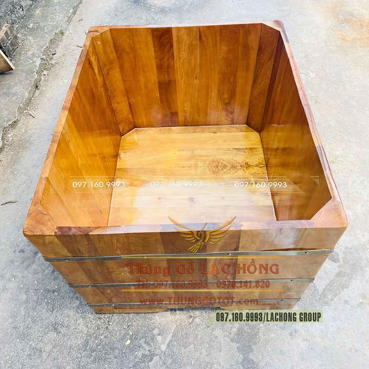 b&aacute;n bồn tắm gỗ