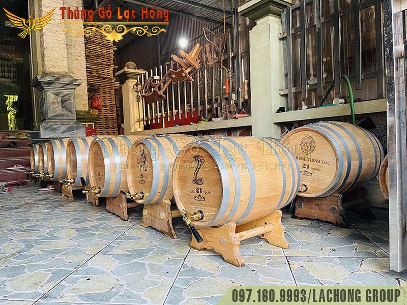 th&ugrave;ng gỗ sồi mỹ