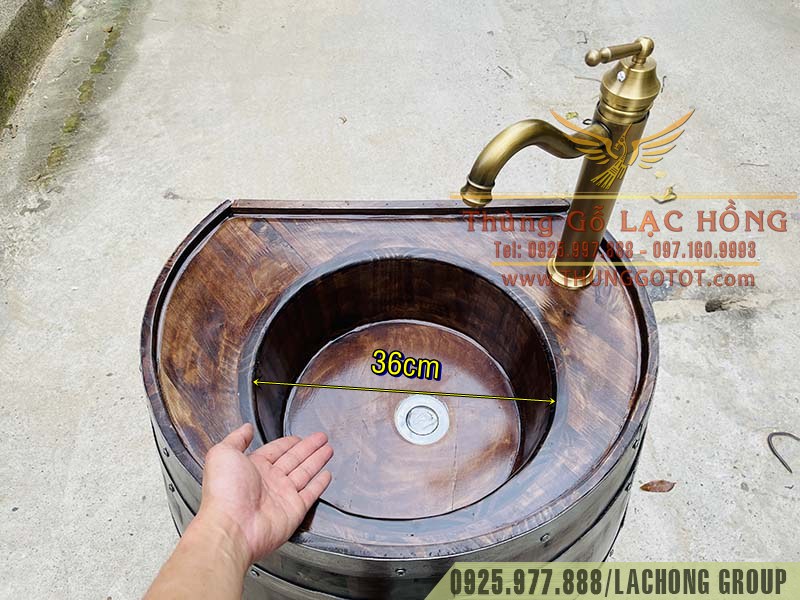 lavabo th&ugrave;ng rượu gỗ