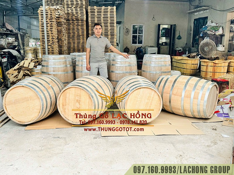 th&ugrave;ng gỗ sồi nga
