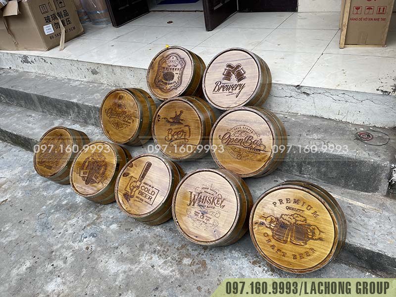 thùng gỗ trang trí hầm rượu vang