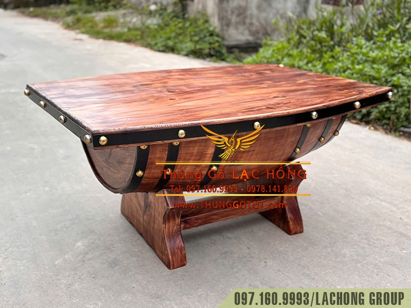 b&agrave;n ghế hầm rượu