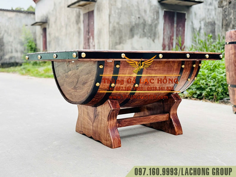 b&agrave;n ghế uống rượu vang