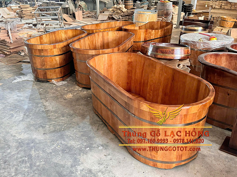 th&ugrave;ng tắm gỗ